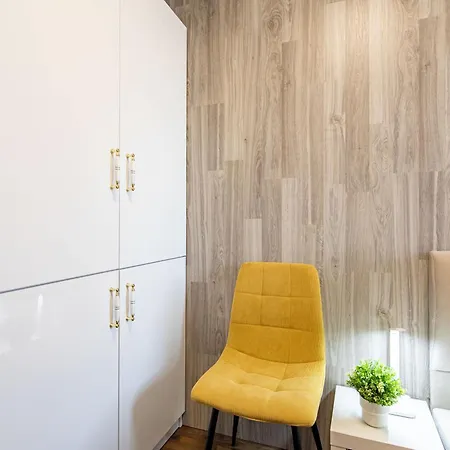 Parking Easy - Extra Peaceful & Very Comfy